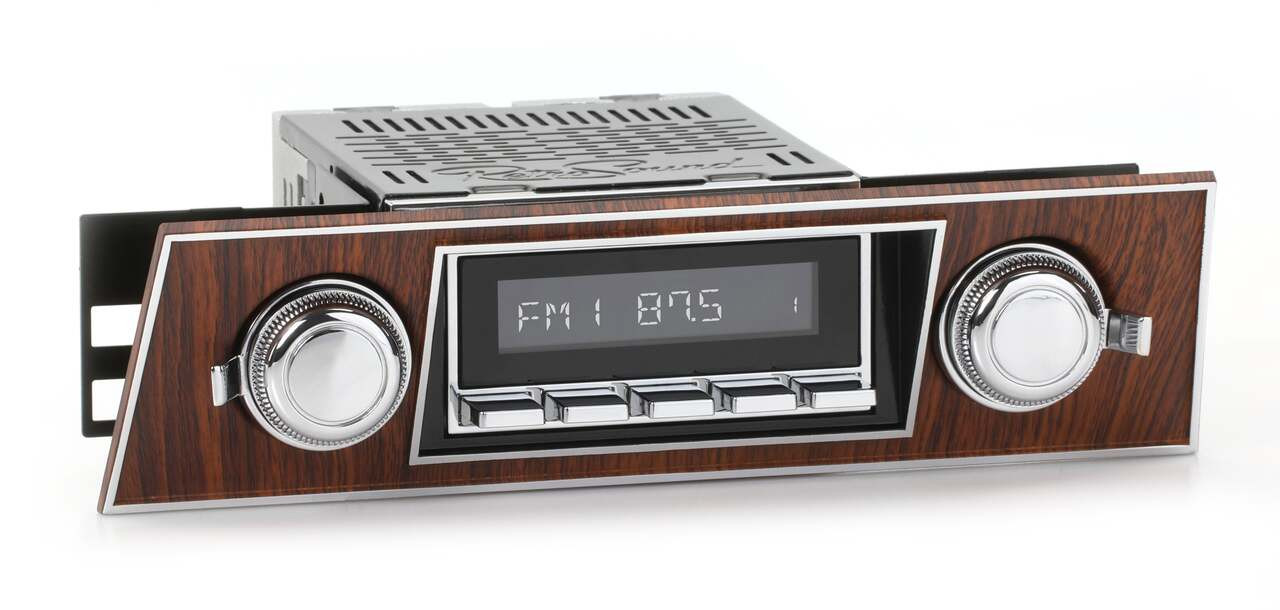 RetroSound 1967-1968 Chevrolet Camaro RetroRadio - RetroSound view 6