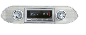 Custom AutoSound 1962-65 Nova USA-740 In Dash AM/FM 1