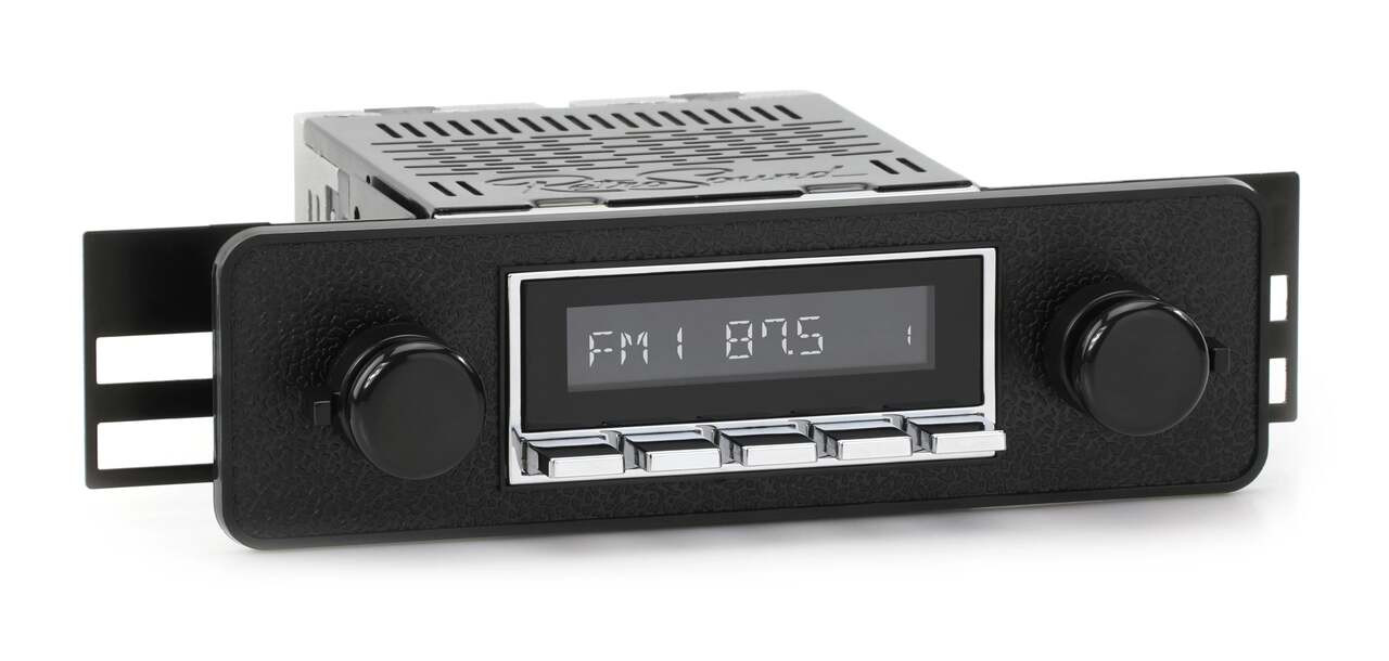 RetroSound 1972-1974 Jaguar XKE RetroRadio - view 2