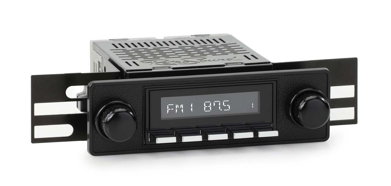 RetroSound 1972-1978 Toyota Land Cruiser FJ40 RetroRadio - view 4