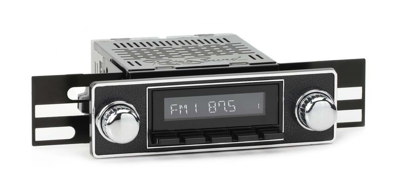 RetroSound 1972-1978 Toyota Land Cruiser FJ40 RetroRadio - view 6