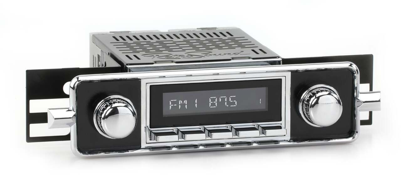 RetroSound 1958-67 Volkswagen Beetle DAB+ RetroRadio with "Sapphire"-style Plate - view 2