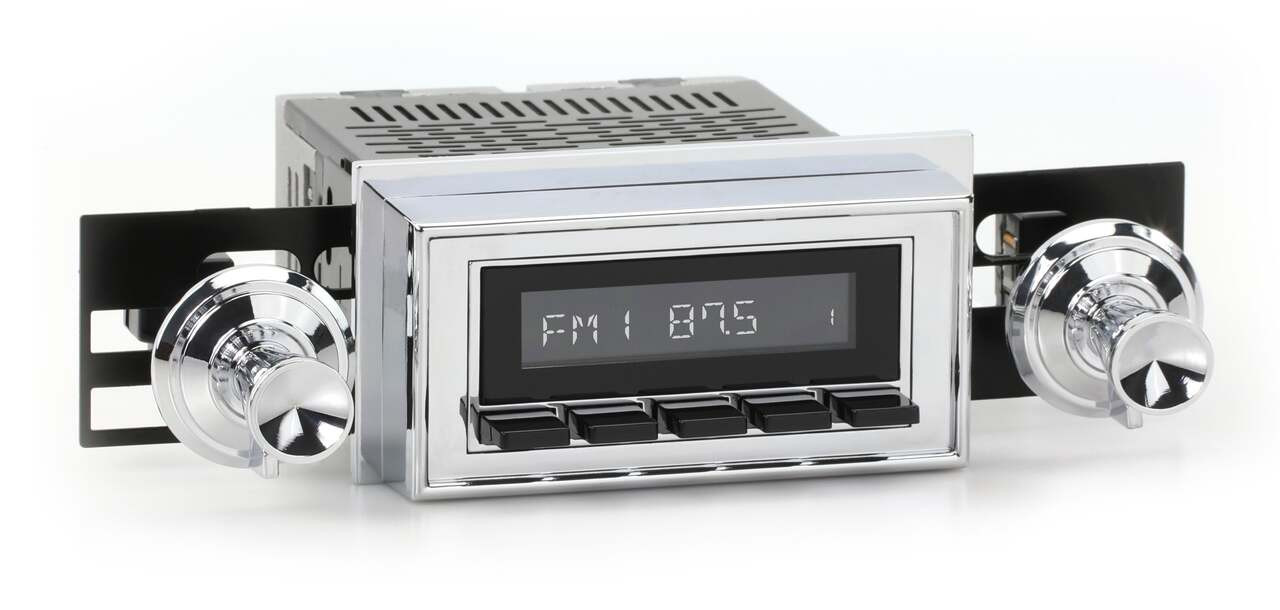 RetroSound 1961-62 Chevrolet Corvette DAB+ RetroRadio - view 3