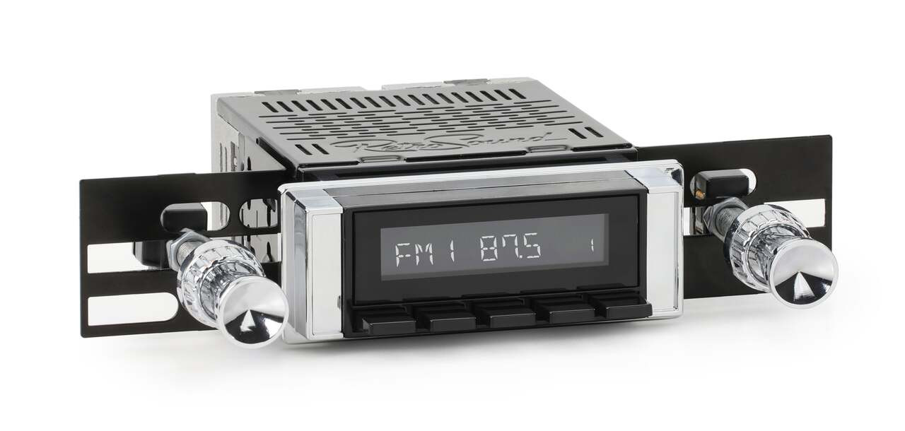 RetroSound 1963-64 Chevrolet Biscayne DAB+ RetroRadio - view 3