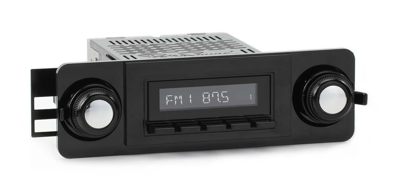 RetroSound 1967-72 GMC C/K Series Truck DAB+ RetroRadio - view 3