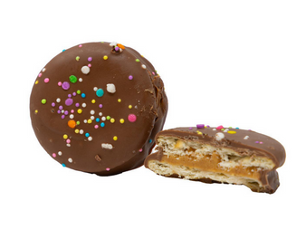 E&A Chocolate Covered Peanut Butter Ritz Crackers 2ct