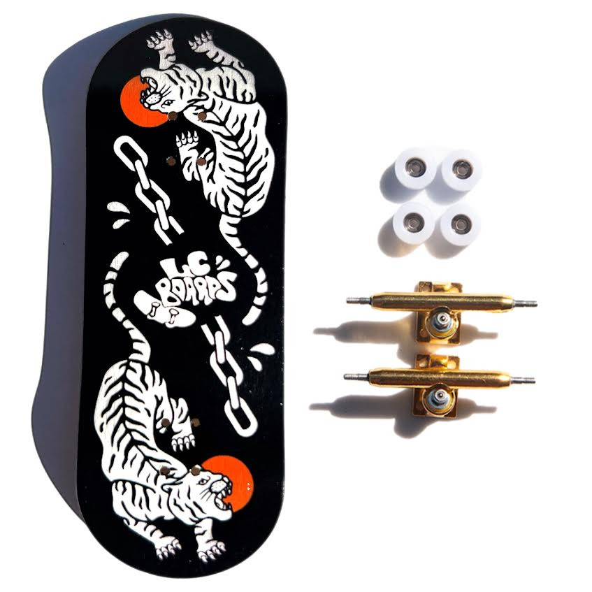 LC BOARDS 98X34 COMPLETE TIGER GRAPHIC FOAM GRIP TAPE