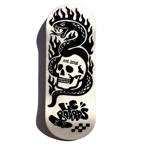 LC BOARDS 98X34 COMPLETE SKULL GRAPHIC FOAM GRIP TAPE