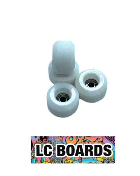 LC BOARDS FINGERBOARD 65D URETHANE STREET WHEELS WHITE