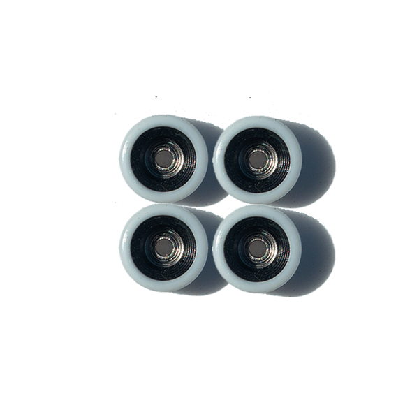 LC BOARDS URETHANE DUAL CORE WHEELS WHITE/BLACK