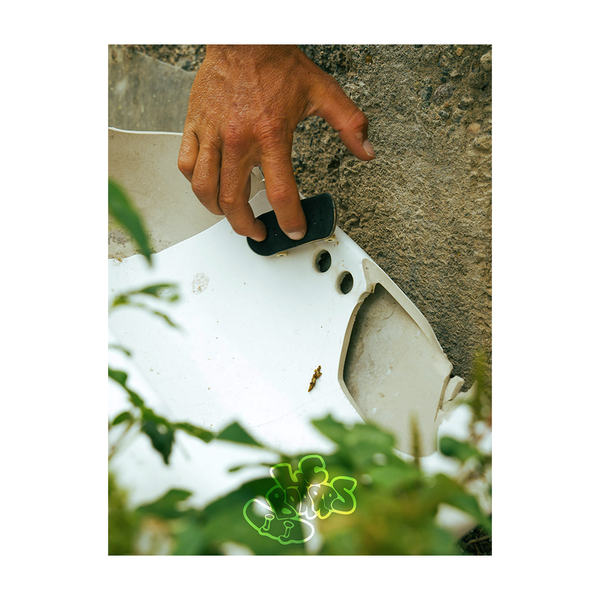 LC BOARDS FINGERBOARD SINK SPOT POSTER 18x12 GLOSSY HIGH DEFINITION