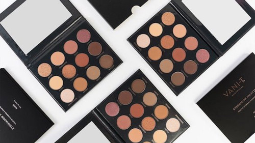 Vani - T Eyeshadow Palette Nude - short dated but still perfectly fine Vani - T Eyeshadow Palette Nude - short dated but still perfectly fine