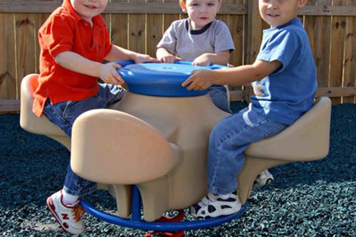 FOUR-SEAT-TEETER_image1-e1446131011189