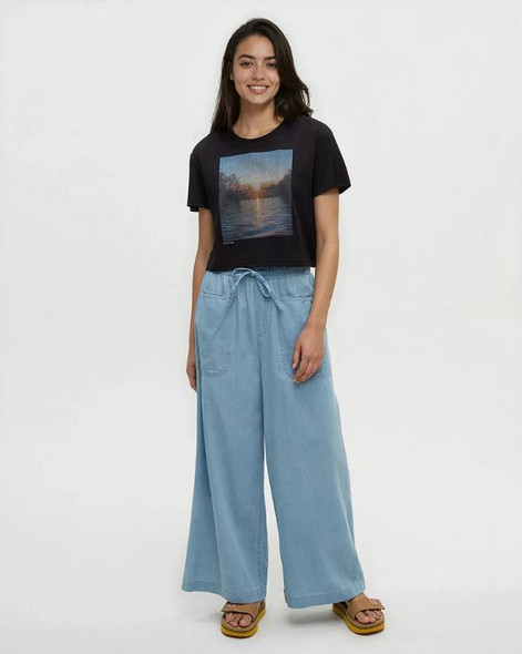 on P.O. '26 Season
Meteorite Black/Lake View