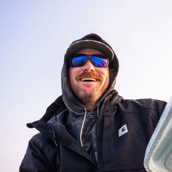 Smith Guide's Choice Sunglasses-Mat Blk/ChromaPop Glass Pol Yellow Blue Mirror