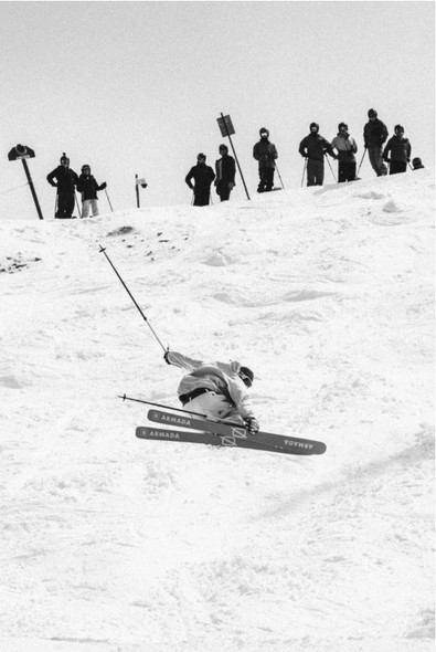 Armada Stranger 100 Ski