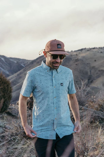 Belong Men's  Vista Stretch Button Down Short Sleeve Shirt 