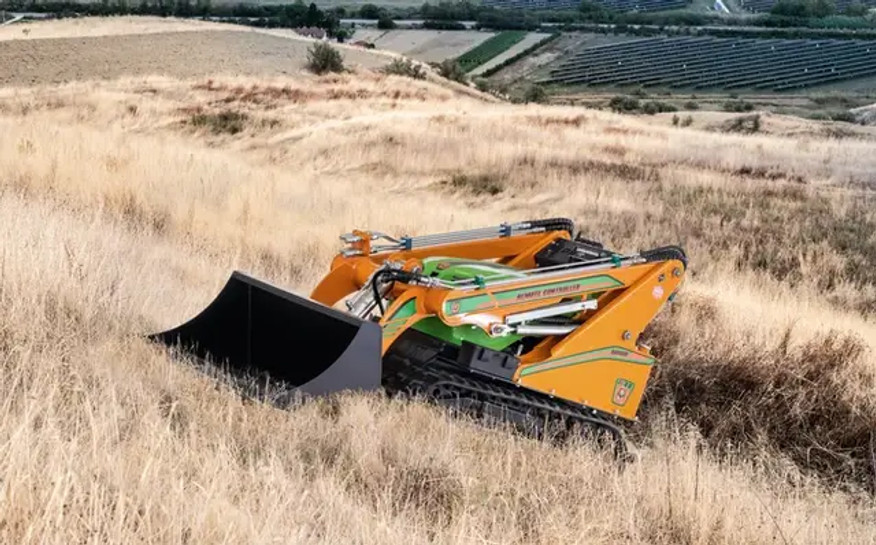 Green Climber MP-100 PLUS Remote-Control Slope Mower