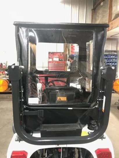 2024 Wiedmann Vinyl Cab -00012 CAB