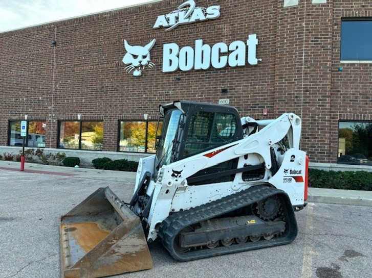 2022 Bobcat T740 Compact Track Loader-DS11305