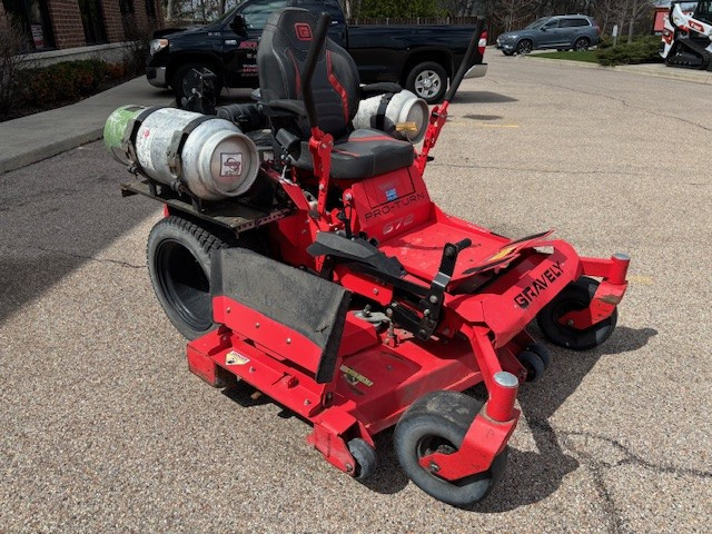 2021 Gravely Pro-Turn 672 Kawasaki Zero-Turn Mower-DS11396