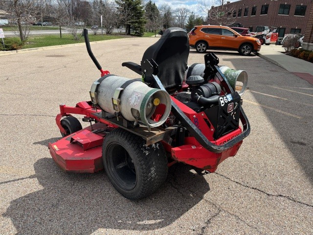 2021 Gravely Pro-Turn 672 Kawasaki Zero-Turn Mower-DS11396
