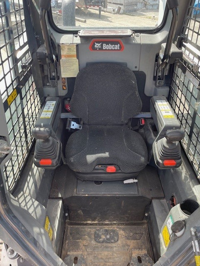 2022 Bobcat T76 Compact Track Loader-DS11413