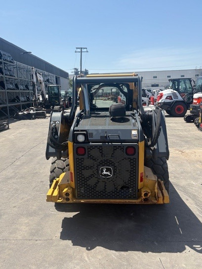 2016 John Deere 324E Skid Steer Loader-DS11348