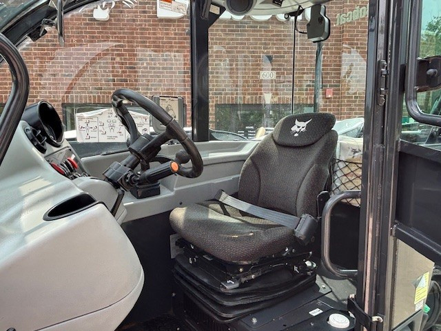 2023 Bobcat V923 VersaHANDLER Telehandler-DS11449