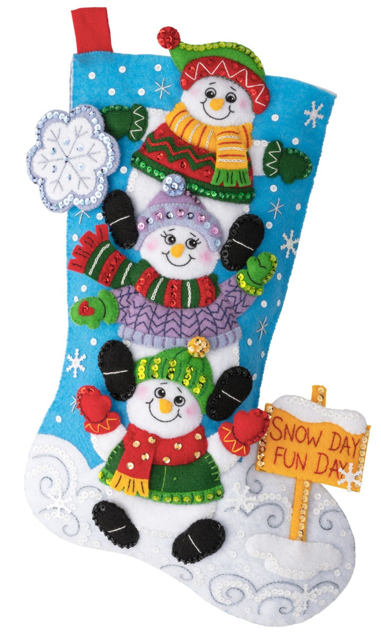 Snow Fun Felt Christmas Stocking Kit - Bucilla Felt Christmas Stockings at  Weekend Kits