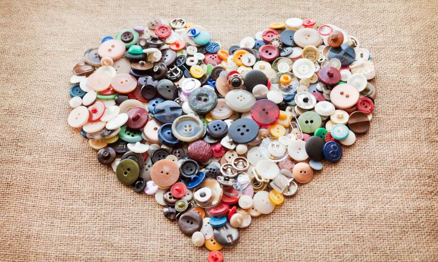 How To Decorate A Button