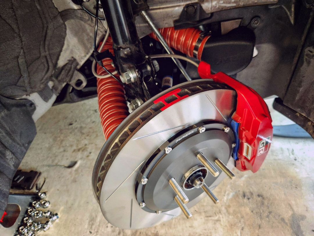 GR Yaris / GR Corolla 2-pc floating brake rotors (front) | Paragon