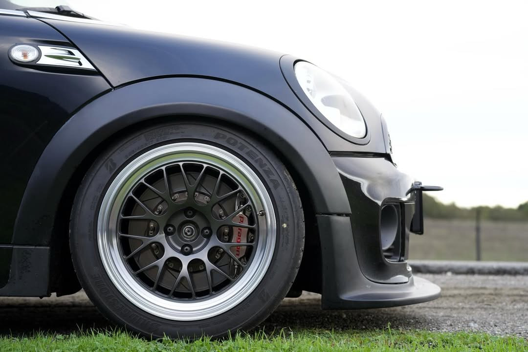 Cooper F56 / F57 front big brake kits - Track Performance | Paragon