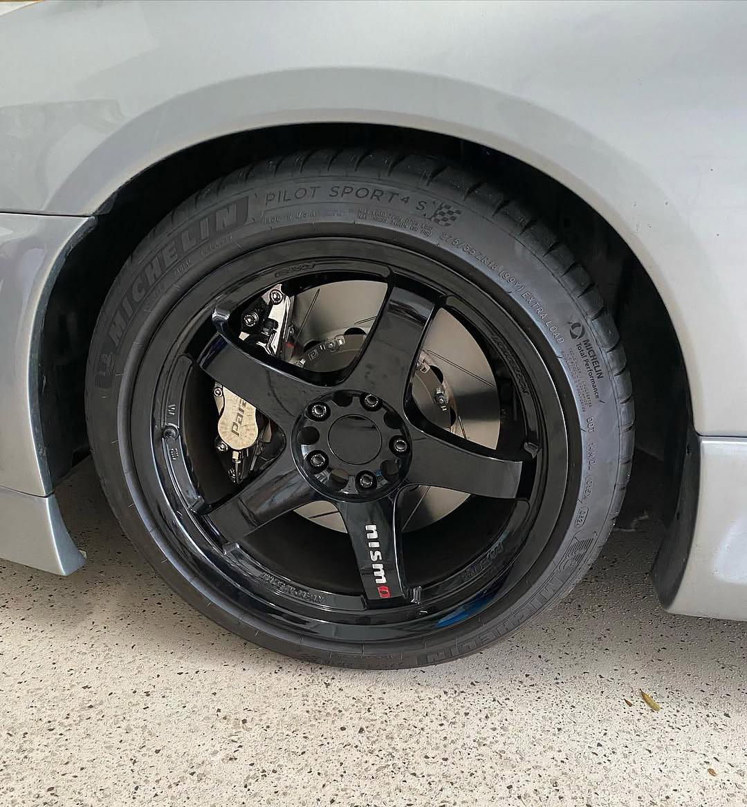 Skyline R32⁄R33 Front Big Brake Kit - Track Performance | Paragon
