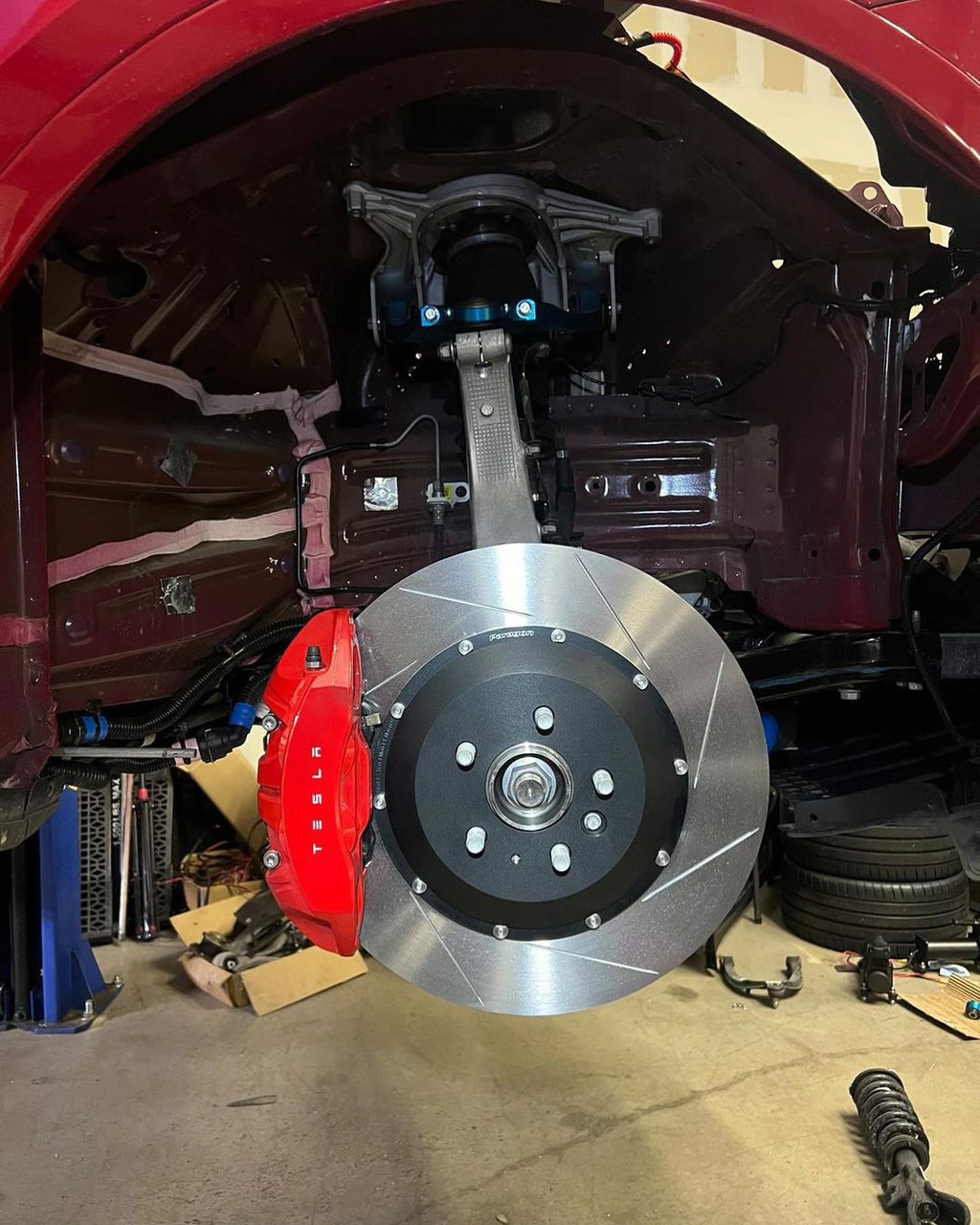 Model 3 Perf / Model Y 2-pc Front Larger Brake Rotors | Paragon