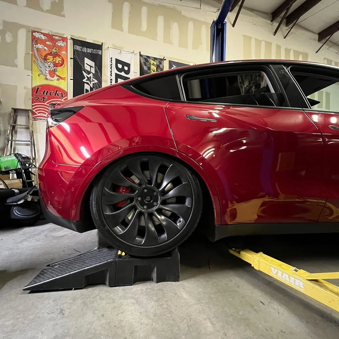 Model 3/ Y PERF 2-piece Floating Brake Rotors (Rear) | Paragon