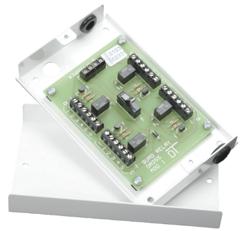 Quad relay: mild steel enclosure