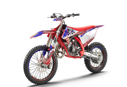 MERICA SHOWN ON GASGAS MC 85