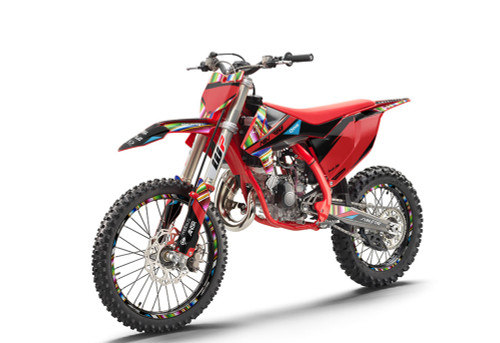 SERAPE SHOWN ON GASGAS MC 85