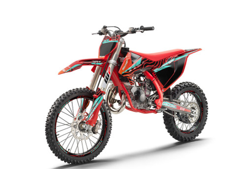 TIGRE RED SHOWN ON GASGAS MC 85