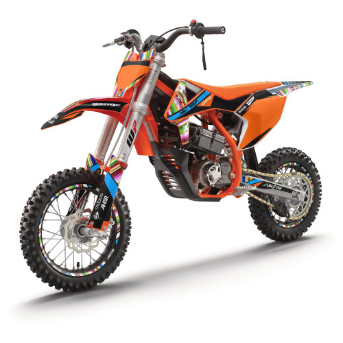 SERAPE BLACK SHOWN ON KTM SX E3 / E5