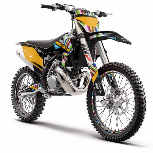 SERAPE SHOWN ON KTM XC