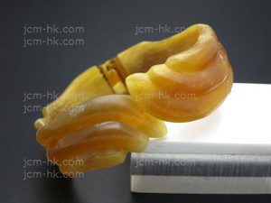 25mm Free Size Amber Horn Bangle [z7895]