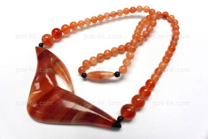 92x40mm Amber Horn Necklace 18" [z7504]