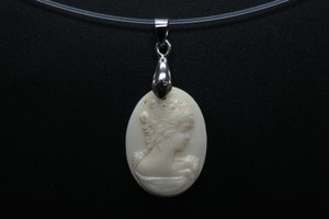 26x25mm Buffalo Bone Cameo Designer Bead Pendant [z5728]