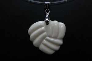 30x30mm Buffalo Bone Designer Bead Pendant [z8314]