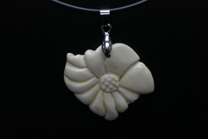 38x32mm Buffalo Bone flower Designer Bead Pendant [z5434]