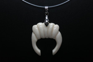 28x32mm Buffalo Bone Carved Designer Bead Pendant [z5484]
