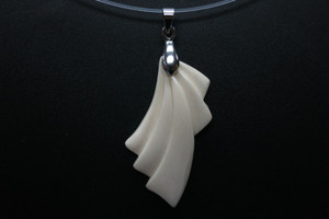 25x50mm Buffalo Bone Designer Bead Pendant [z5696]