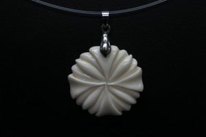 30x28mm Buffalo Bone flower Designer Bead Pendant [z5704]